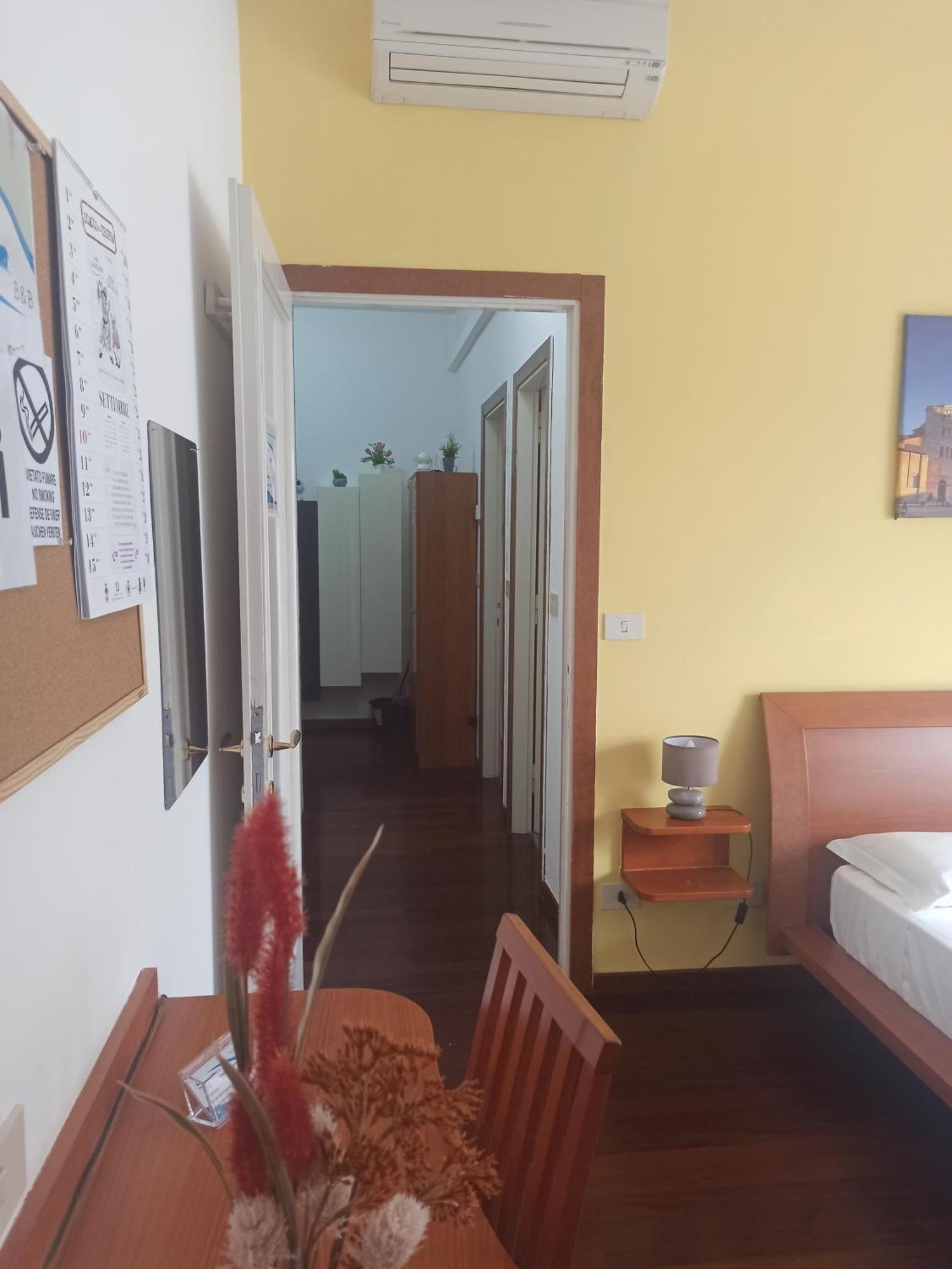 Stanza Maggiore Parma Exteriör bild